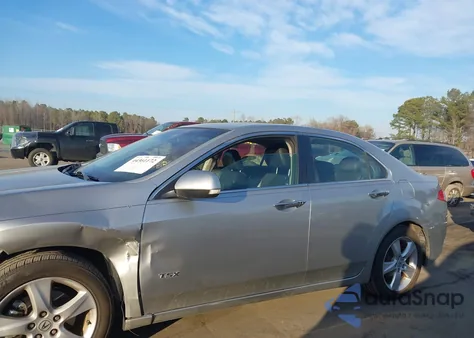 2010 Acura Tsx 2.4 z USA, uszkodzony, nr VIN JH4CU2F67AC021905